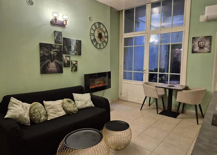 Et Sauna Privatif - Terrasse - Proche Cité Médiévale Apartamento