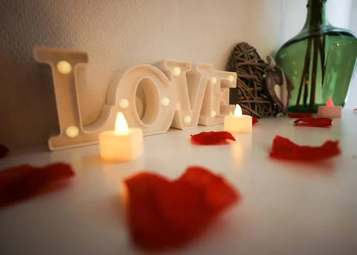 Et Sauna Privatif - Terrasse - Proche Cité Médiévale Apartamento