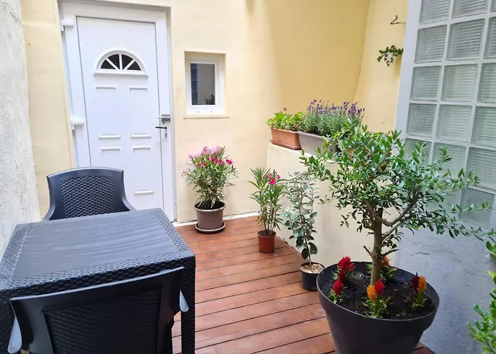 Et Sauna Privatif - Terrasse - Proche Cité Médiévale Apartamento *